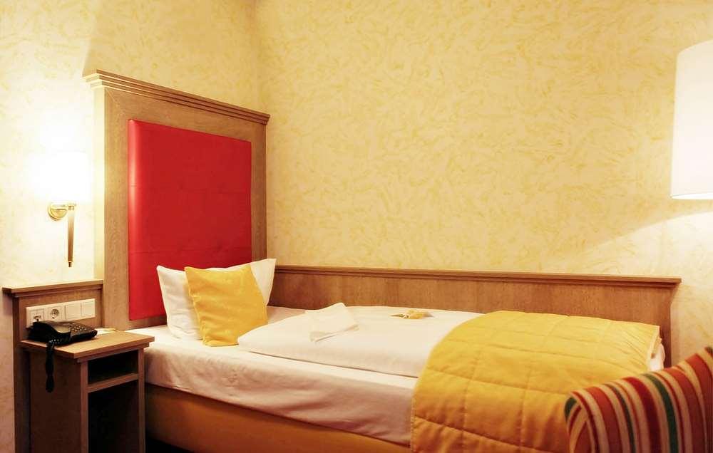 Hotel Wittelsbacher Hoeh 뷔르츠부르크 객실 사진
