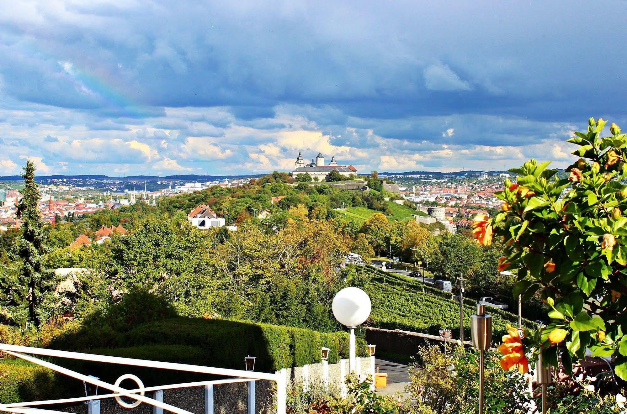 Hotel Wittelsbacher Hoeh 뷔르츠부르크 외부 사진